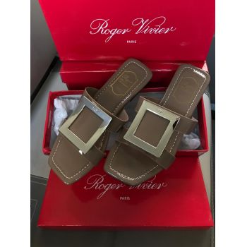 Women Fancy Slipper Brown Paris